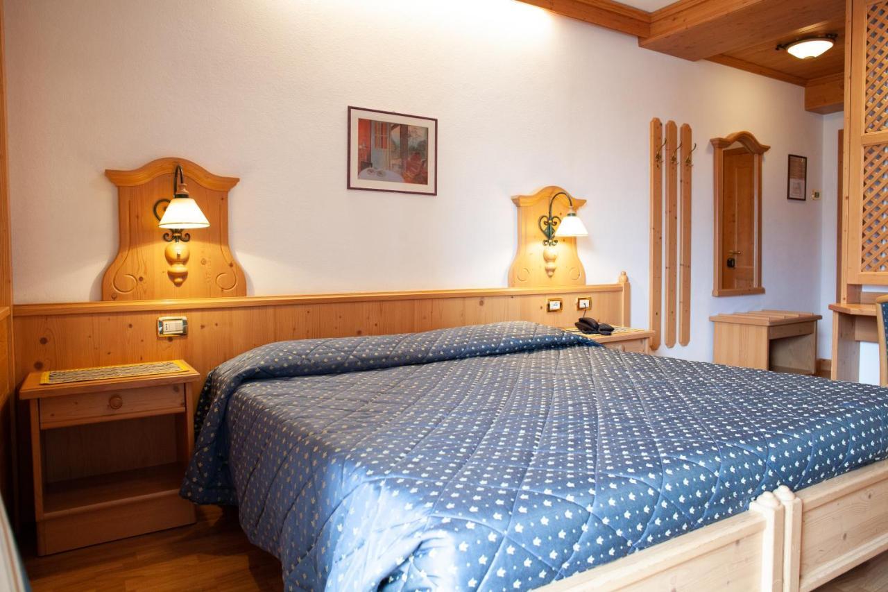 Hotel Posta Forni di Sopra Exterior photo